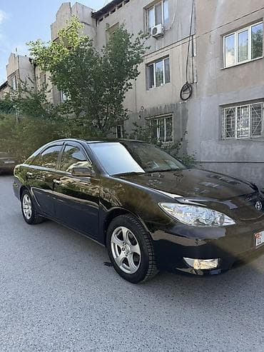 срочно продаю тайота: Toyota Camry: 2003 г., 2.4 л, Автомат, Бензин, Седан — 2