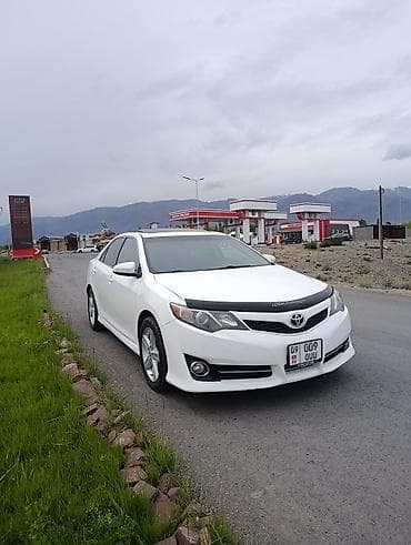 вложений: Toyota Camry: 2013 г., 2.5 л, Автомат, Бензин, Седан — 2