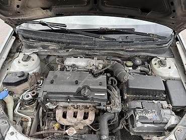 6: Kia Rio: 2010 г., 1.6 л, Механика, Бензин, Седан — 7