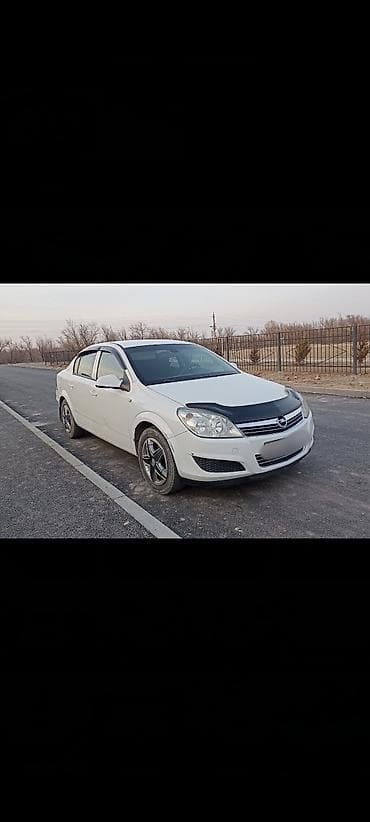 Продажа авто: Opel Astra: 2011 г., 1.8 л, Автомат, Бензин, Седан — 2