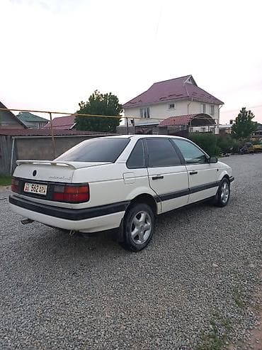 запчасти на фольсваген: Volkswagen Passat: 1992 г., 2 л, Механика, Бензин, Седан — 4