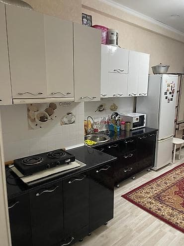Недвижимость: 1 комната, 7 мкр Собственник, Без животных, С мебелью — 3