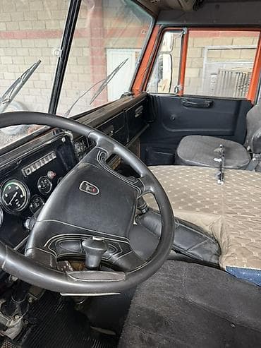 камазы взлом: КАМАЗ самосвал 6x4, оранжевый Описание: - Классический самосвал КАМАЗ — 4