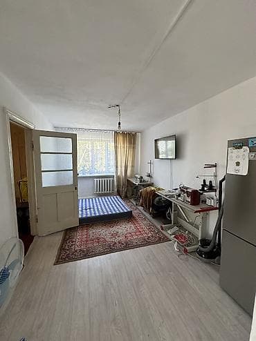 хрущева: 2 комнаты, 42 м², ТЭЦ Хрущевка, 2 этаж, Старый ремонт — 2