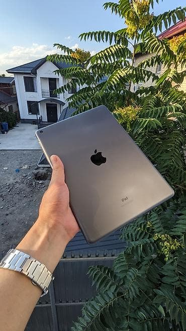 samsung tab a11: Планшет, Apple, память 64 ГБ, 9" - 10", Wi-Fi, Б/у, Классический цвет - Серый — 1
