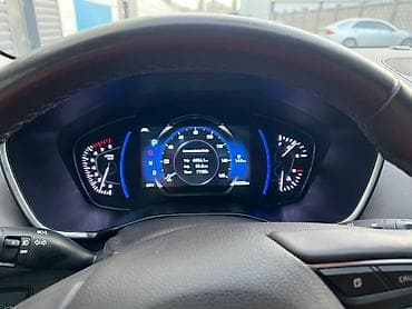 hundai accent: Hyundai Santa Fe: 2019 г., 2.4 л, Автомат, Бензин, Кроссовер — 8