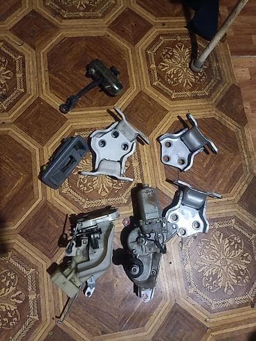 тойота ярис запчасти бу: Запчасти Ярис Версо. 2000г - 2005г Функарго Крыло Двери — 3