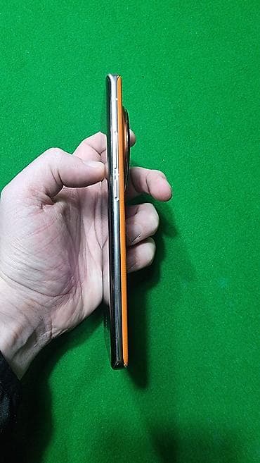 ssd 128: Vivo X100 Ultra, 256 ГБ, цвет - Оранжевый, 2 SIM — 5