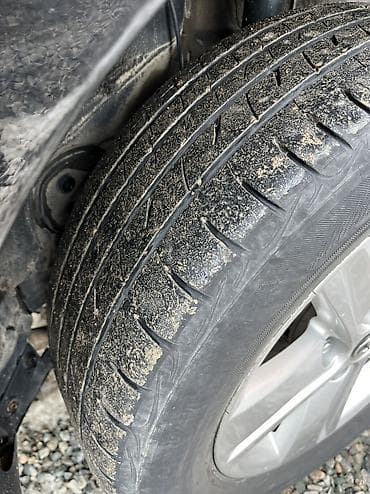 Шины и диски: Литые Диски R 17 Toyota, Комплект, отверстий - 5, Б/у — 4