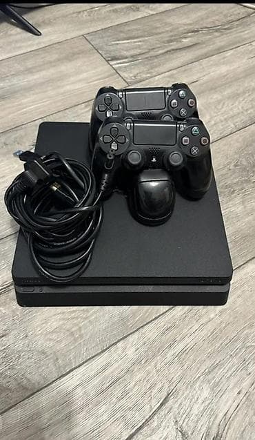 Техника жана электроника: Игровая консоль Sony PlayStation 4 Slim (чёрная) в комплекте. Продам — 1