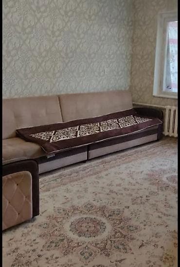 Батирлер: 3 бөлмө, Кыймылсыз мүлк агенттиги, Чогуу жашоосу жок, Толугу менен эмереги бар, Жарым -жартылай эмереги бар — 1