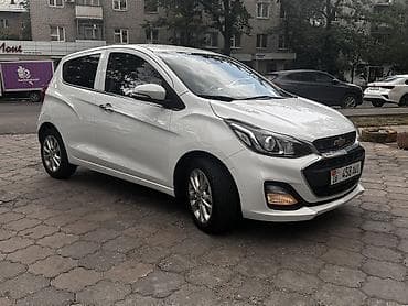 Chevrolet Spark: 2021 г., 1 л, Автомат, Бензин, Хэтчбэк — 3