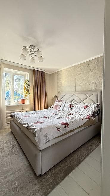 Недвижимость: 🏡 **СРОЧНО ПРОДАЕТСЯ 2-этажный дом!** ✨ 5 комнат 📐 Общая площадь — — 10