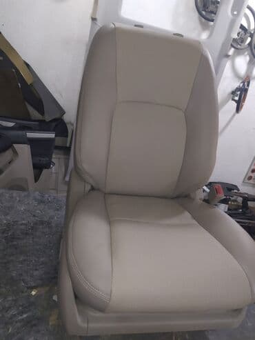 ремонт мебели бишкек | реставрация мягкой мебели лебединовка фото: Перетяжка салона, Шумоизоляция, с выездом — 24