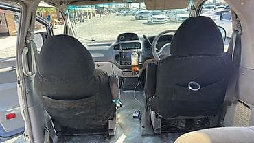 сапок грузо пасажир: Mitsubishi Space Gear: 1995 г., 2.4 л, Автомат, Бензин, Минивэн — 6