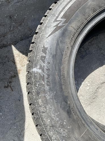 Шиналар 215 / 70 / R 16, Кыш, Колдонулган, Комплект, Жеңил унаалар, Жапония, Bridgestone — 3