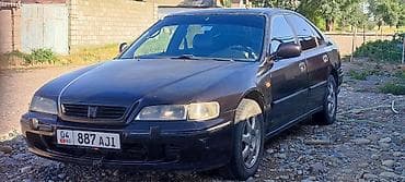 Honda Accord: 1998 г., 2 л, Механика, Бензин, Седан — 1