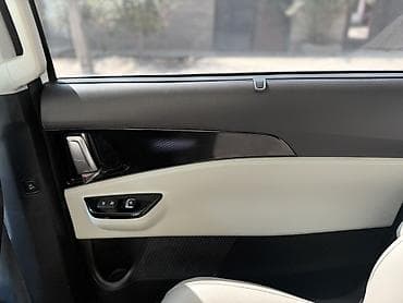 Kia Carnival: 2021 г., 2.2 л, Автомат, Дизель, Минивэн — 8