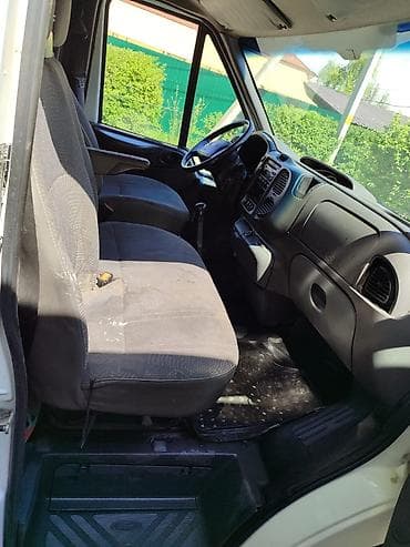 Транспорт: Ford Transit: 2006 г., 2 л, Механика, Дизель, Фургон — 7