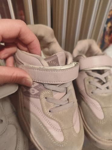 сапоги керзовые: Детские кроссовки, 2 пары 1) Светло‑розовые/бежевые - Верх — 1