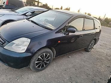 Унаа: Honda Stream: 2002 г., 1.7 л, Автомат, Бензин, Вэн/Минивэн — 2