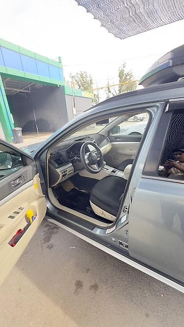 toyota 300: Subaru Outback: 2010 г., 2.5 л, Вариатор, Газ, Универсал — 8