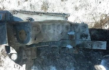 grandis: Mitsubishi, 2000 г., Б/у, Оригинал — 1