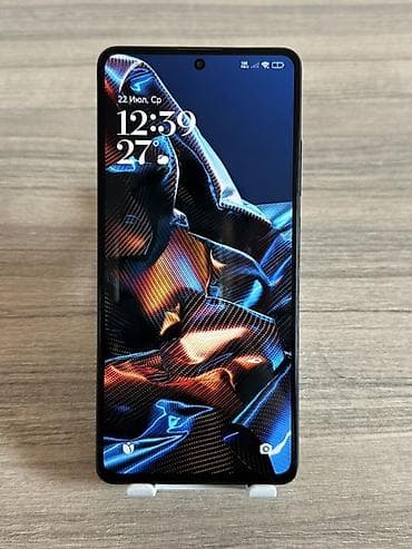 Poco X5 Pro 5G, Б/у, 256 ГБ, цвет - Черный, 2 SIM — 1