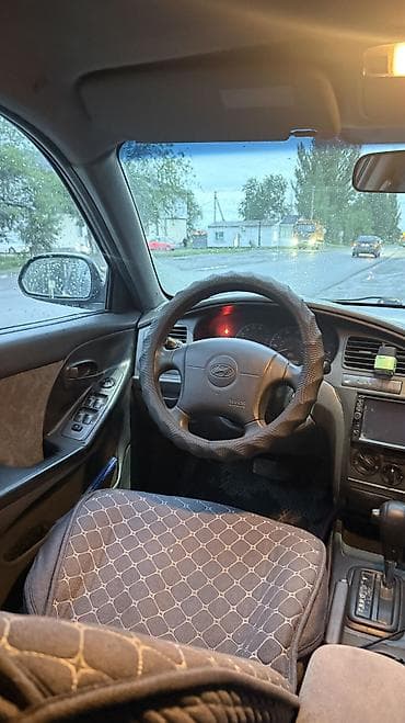 автомобиль daewoo nubira: Hyundai Elantra: 2001 г., 2 л, Автомат, Бензин, Седан — 8