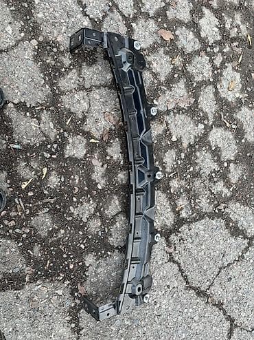 e39 е39: Крепление кассеты радаторов bmw g30 Дефлектор радиатора (крепление) — 7