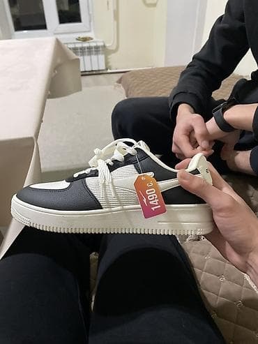 Кроссовки низкие, повседневные. - Цвет: черно-белые (контрастные