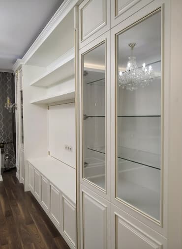 Кургаткычтар: Буйрутма эмеректер, Ашкана, Отургучтар, Ашкана гарнитурасы, Үстөл — 1