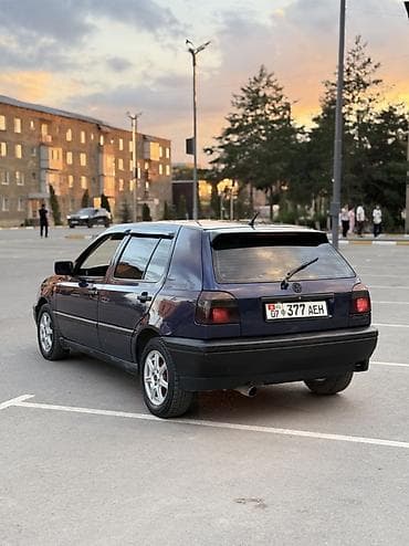 голф 3 цена: Volkswagen Golf: 1994 г., 1.8 л, Механика, Бензин, Хэтчбэк — 3