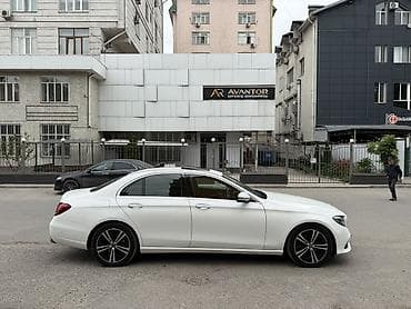 Продажа авто: Mercedes-Benz E-Class: 2020 г., 2 л, Автомат, Бензин, Седан — 8
