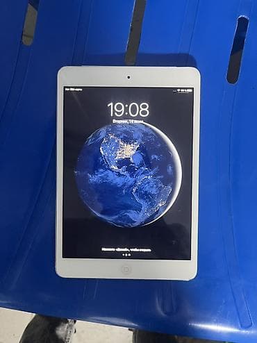 Планшеты: Планшет, Apple, память 32 ГБ, 7" - 8", 4G (LTE), Б/у, Классический цвет - Серебристый — 2