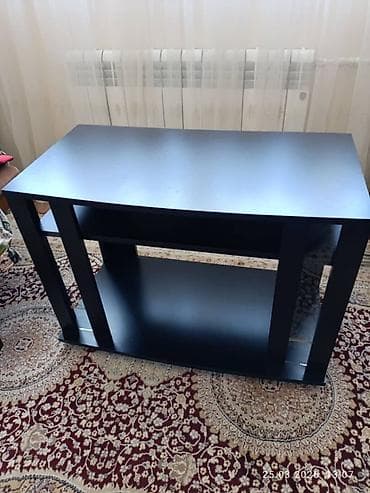 горка под тв: Тумба и подставка для телевизора, Напольная, ЛДСП, цвет - Черный — 1