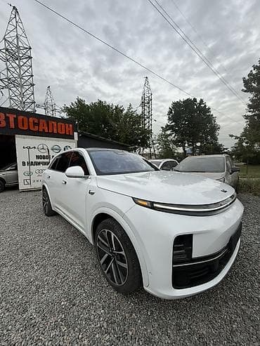 jac s7: Lixiang L7: 2023 г., 1.5 л, Автомат, Гибрид, Кроссовер — 3