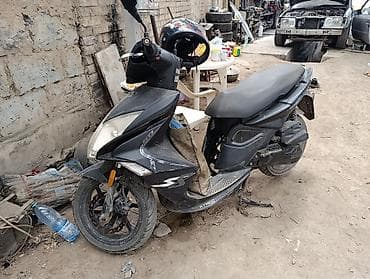 50: Скутер Kymco 50cc - Кузов: компактный городской скутер с обтекателями — 1