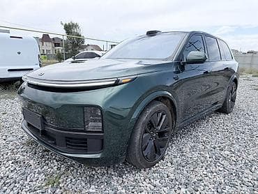 Lixiang L9: 2022 г., 1.5 л, Автомат, Гибрид, Внедорожник — 2