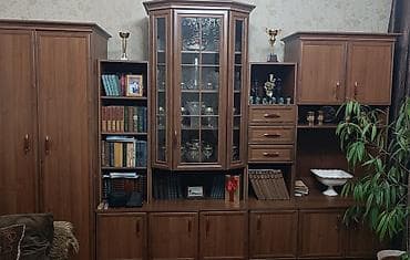 Гарнитур для зала, Б/у, Шкаф, Дерево, цвет - Коричневый