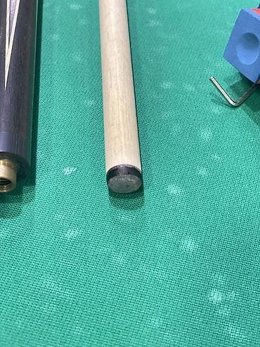 блярт стол: Бильярдный кий 2-составной с аксессуарами. Комплектация: - Кий — 3