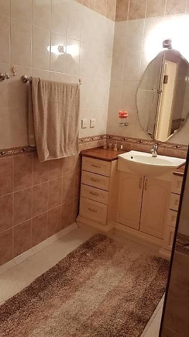 квартира без хозяин берилет: 2 комнаты, Собственник, Без подселения, С мебелью полностью — 5