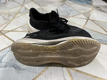coros pace: Беговые кроссовки Altra (модель с нулевым дропом, вероятно — 3