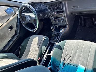 Унаа сатуу: Audi 80: 1993 г., 2 л, Кол менен иштөөчү, Бензин, Универсал — 5