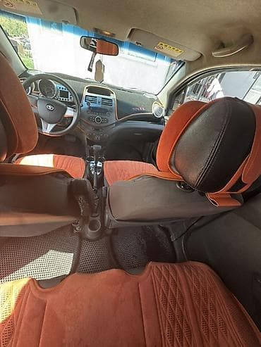 byd e7: Chevrolet Spark: 2010 г., 1 л, Автомат, Бензин, Хэтчбэк — 10