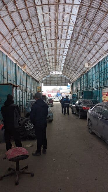 продаю контейнер дордой моторс: Продаю двухэтажный контейнер на Дордое. Рынок автозапчастей ряд -2 — 3