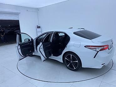 Продажа авто: Toyota Camry: 2019 г., 2.5 л, Типтроник, Бензин, Седан — 5