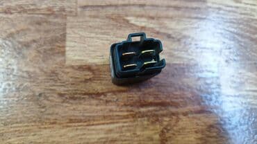 крыло 2114: Реле с японского автомобиля. Номер 5 2 1 F 0 1 1 C См.Фото — 2