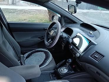 camry 2010: Honda Civic: 2006 г., 1.8 л, Автомат, Бензин, Седан — 6