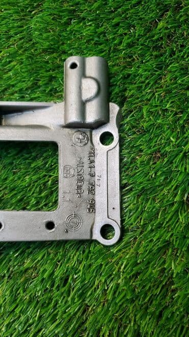 e71: Масляный насос M57 BMW e60, e70, e71 Номер 11.41-7 792 945 Состояние — 5